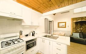 Bay Village Dunsborough